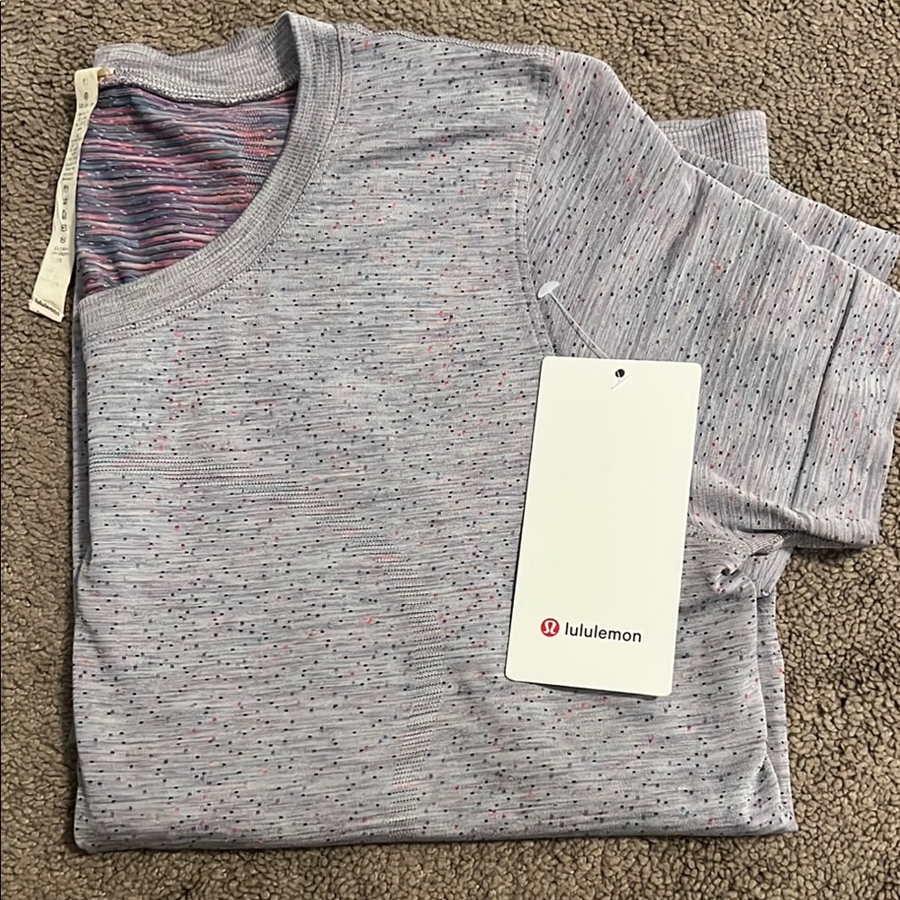 lululemon athletica Gray Short Sleeve Tee Classic Crew Neck